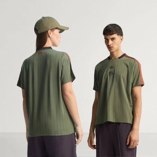 Zdjęcie produktu Koszulka FC Bayern Monachium Terrace Icons Adidas Base Green