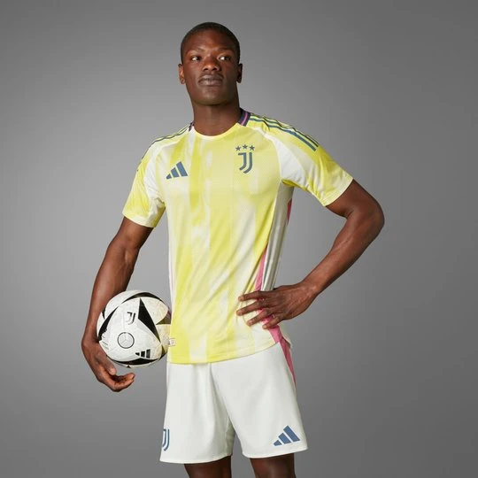 Zdjęcie produktu Koszulka Juventus 24/25 Away Authentic Adidas Pure Sulfur