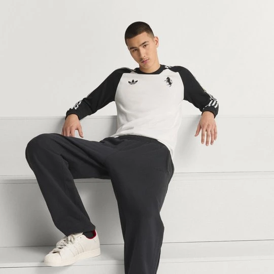 Zdjęcie produktu Koszulka Juventus FC Originals Long Sleeve Adidas Core White