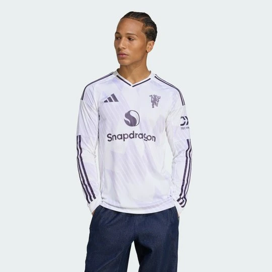 Zdjęcie produktu Koszulka Manchester United 25/26 Long Sleeve Away Adidas biały