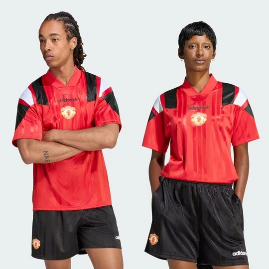 Zdjęcie produktu Koszulka Manchester United EQT Adidas Mufc Red
