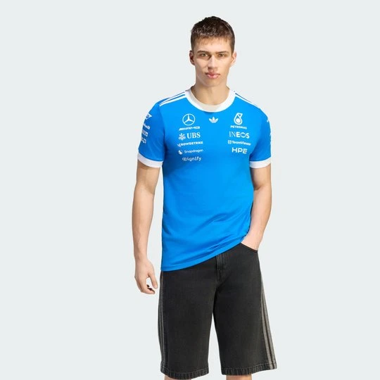 Zdjęcie produktu KOSZULKA MERCEDES - AMG PETRONAS FORMULA 1 TEAM BLUE WONDER DRIVER Adidas