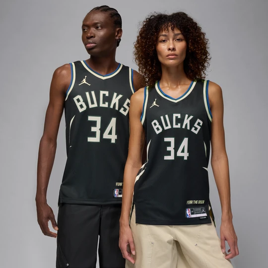 Zdjęcie produktu Koszulka męska Jordan Dri-FIT NBA Swingman Milwaukee Bucks Statement Edition - Czerń