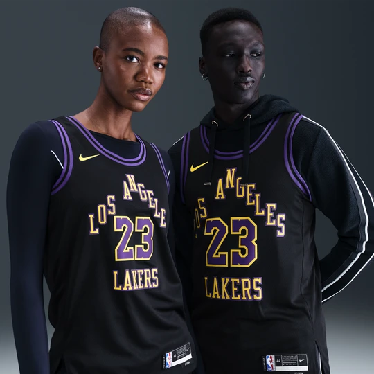 Zdjęcie produktu Koszulka męska Nike Dri-FIT NBA Swingman Lebron James Los Angeles Lakers City Edition - Czerń