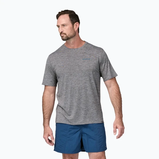 Zdjęcie produktu Koszulka męska Patagonia Cap Cool Daily Graphic Shirt Waters boardshort logo abalone blue/grey