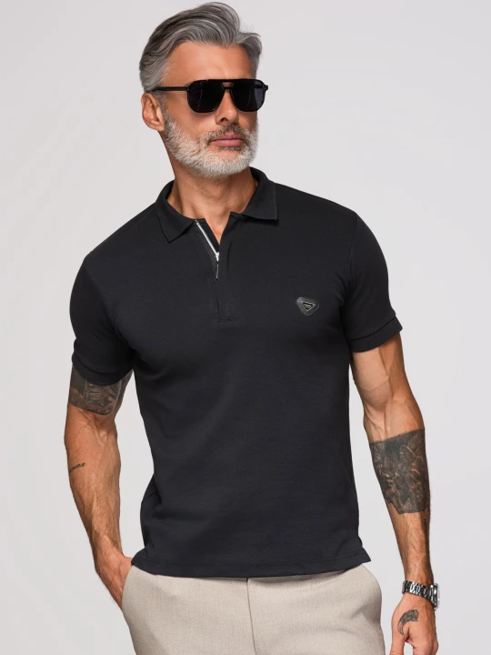 Zdjęcie produktu Koszulka męska polo z dekoltem na zamek - czarna V6 Ombre Clothing
