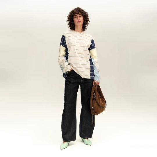 Zdjęcie produktu Koszulka oversize liczne paski kość słoniowa BIMBA Y LOLA IVORY