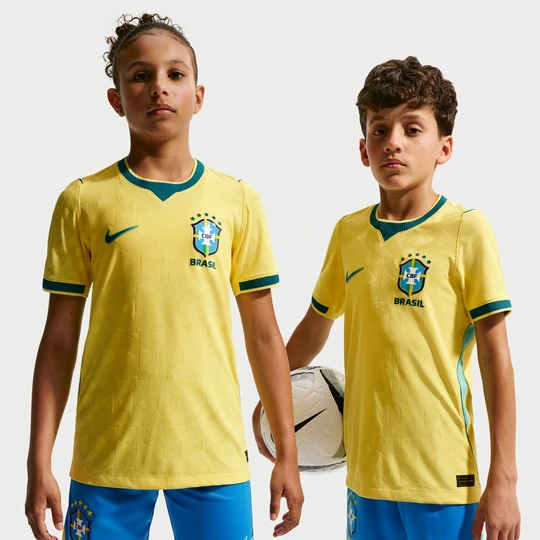 Zdjęcie produktu Koszulka piłkarska dla dużych dzieci Nike Aero-FIT reprezentacja Brazylii Match 2026 (wersja domowa) - Żółty