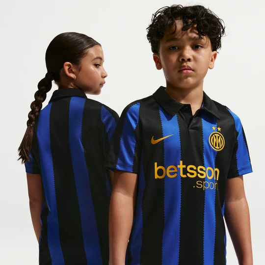 Zdjęcie produktu Koszulka piłkarska dla dużych dzieci Nike Dri-FIT Inter Mediolan Stadium 2026/27 (wersja domowa) – replika - Niebieski