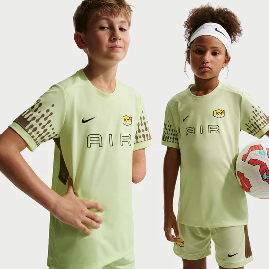 Zdjęcie produktu Koszulka piłkarska z krótkim rękawem dla dużych dzieci Dri-FIT Kylian Mbappé Academy - Zieleń Nike