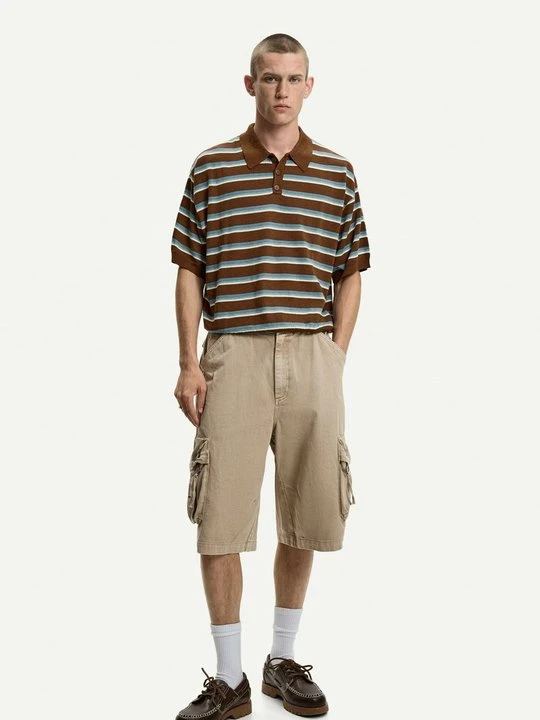 Zdjęcie produktu Koszulka polo Bershka ciemnobrązowy