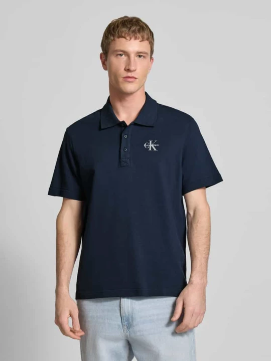 Zdjęcie produktu Koszulka polo o kroju easy fit z kołnierzykiem polo Calvin Klein Jeans Granatowy
