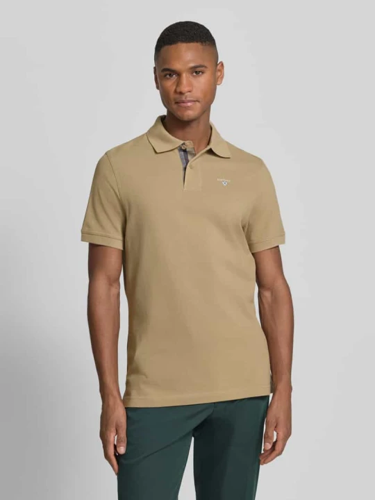 Zdjęcie produktu Koszulka polo Regular Fit z czystej bawełny Barbour Kamienny