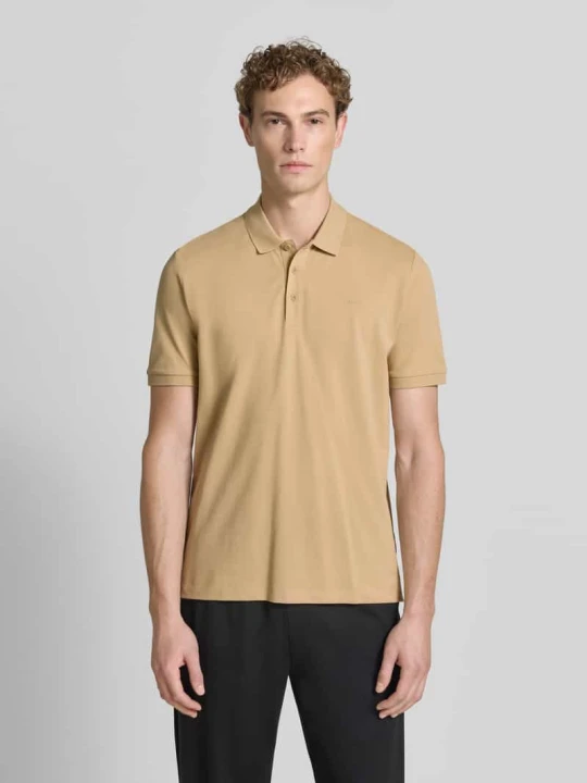Zdjęcie produktu Koszulka polo o kroju regular fit z czystej bawełny Model 'DONOS222' Hugo Piaskowy