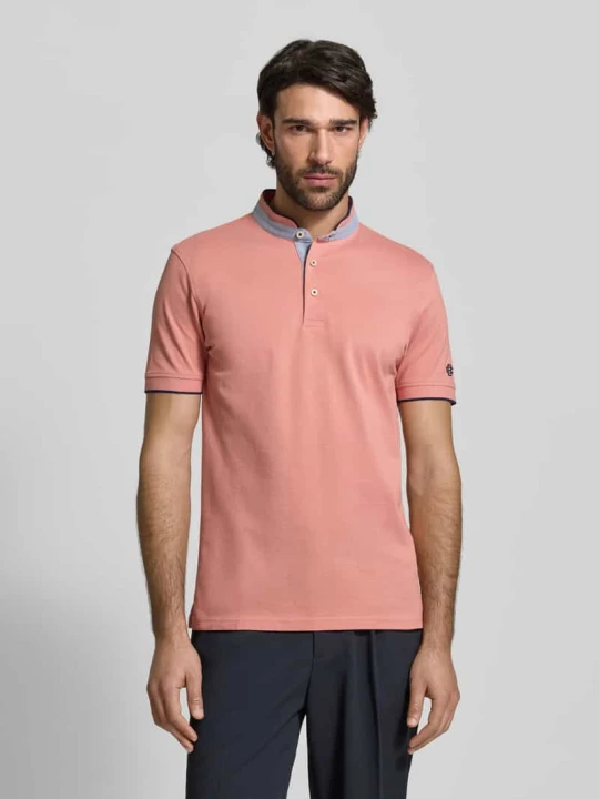 Zdjęcie produktu Koszulka polo o kroju regular fit z czystej bawełny ze stójką Christian Berg Łososiowy