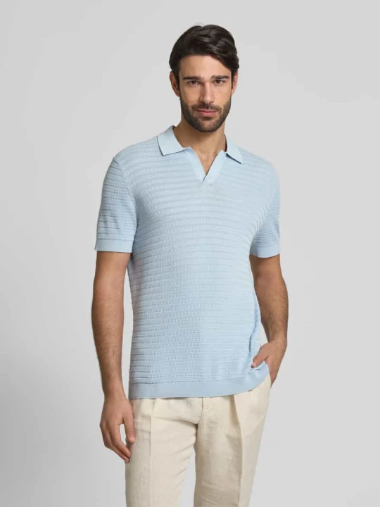 Zdjęcie produktu Koszulka polo o kroju regular fit z dekoltem w serek model ‘BRAIAN’ Drykorn Jasnoniebieski