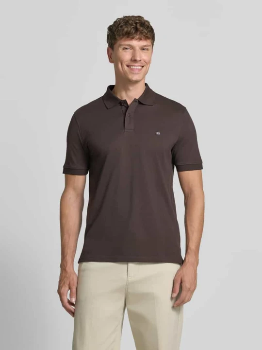 Zdjęcie produktu koszulka polo o kroju regular fit z haftem Christian Berg Czekoladowy
