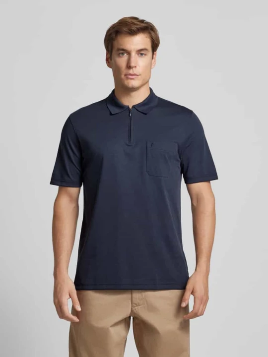 Zdjęcie produktu Koszulka polo o kroju regular fit z kieszenią na piersi RAGMAN Granatowy