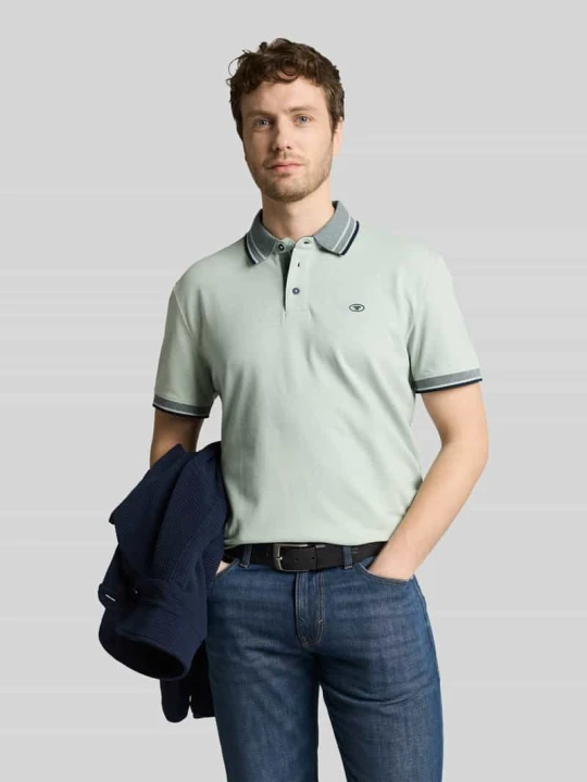 Zdjęcie produktu Koszulka polo o kroju regular fit z kołnierzykiem w kontrastowym kolorze Tom Tailor