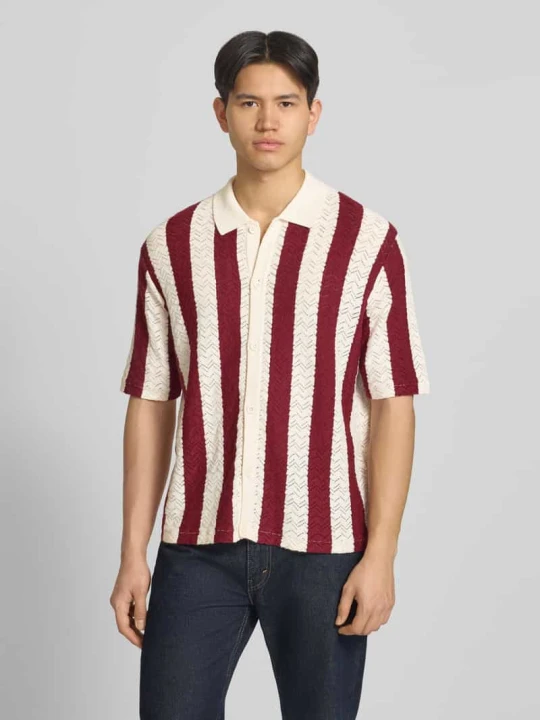 Zdjęcie produktu koszulka polo o kroju regular fit z listwą guzikową model 'TYLER' Jack&Jones Ciemnoczerwony