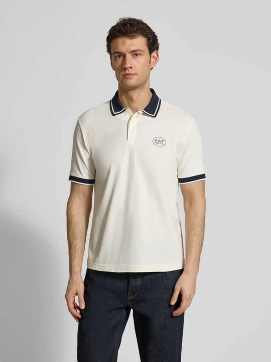 Zdjęcie produktu Koszulka polo o kroju regular fit z nadrukiem z logo EA7 Emporio Armani Złamany biały