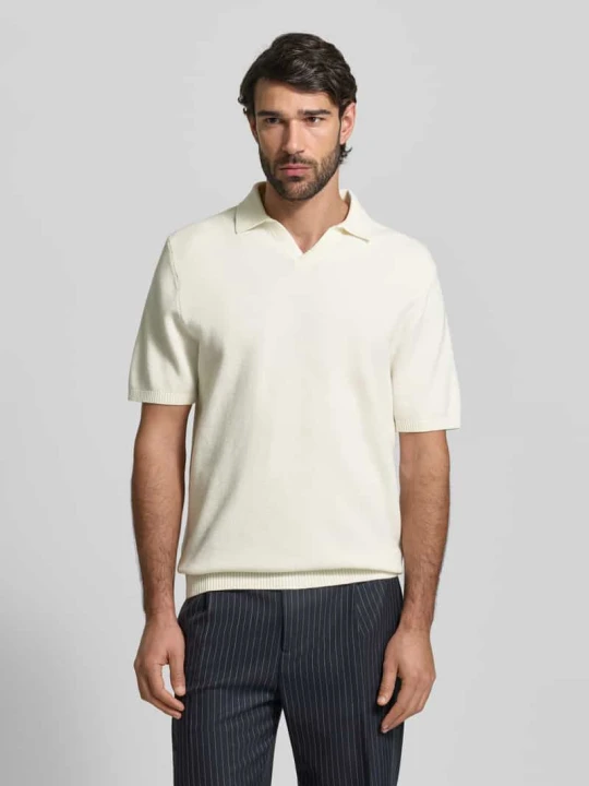 Zdjęcie produktu Koszulka polo w kroju regular fit z prążkowanymi wykończeniami MCNEAL Écru