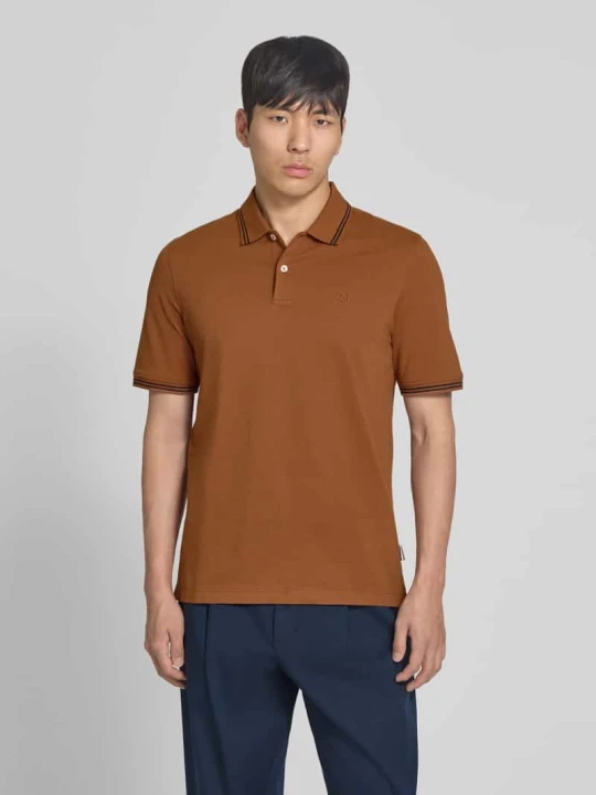 Zdjęcie produktu koszulka polo o kroju regular fit z wyhaftowanym logo Bugatti Camel