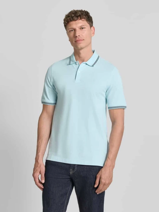 Zdjęcie produktu koszulka polo o kroju regular fit z wyhaftowanym logo Bugatti Morski