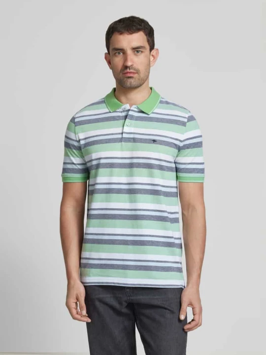 Zdjęcie produktu Koszulka polo o kroju regular fit z wyhaftowanym logo FYNCH-HATTON Jasnozielony