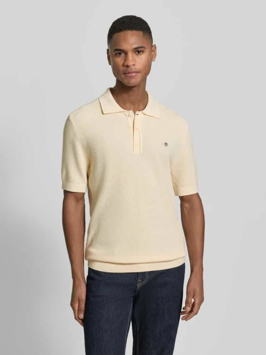 Zdjęcie produktu koszulka polo o kroju regular fit z wyhaftowanym logo Gant Złamany biały