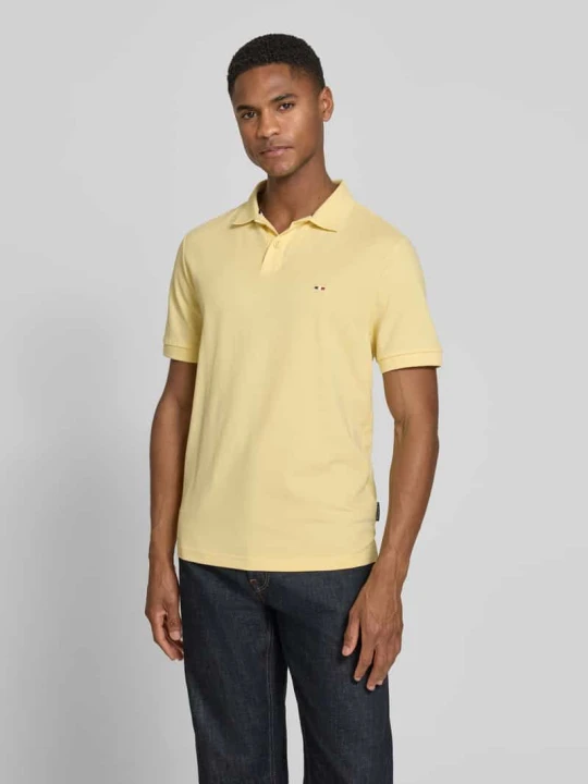 Zdjęcie produktu koszulka polo o kroju regular fit z wyhaftowanym logo HECHTER PARIS Jasnożółty