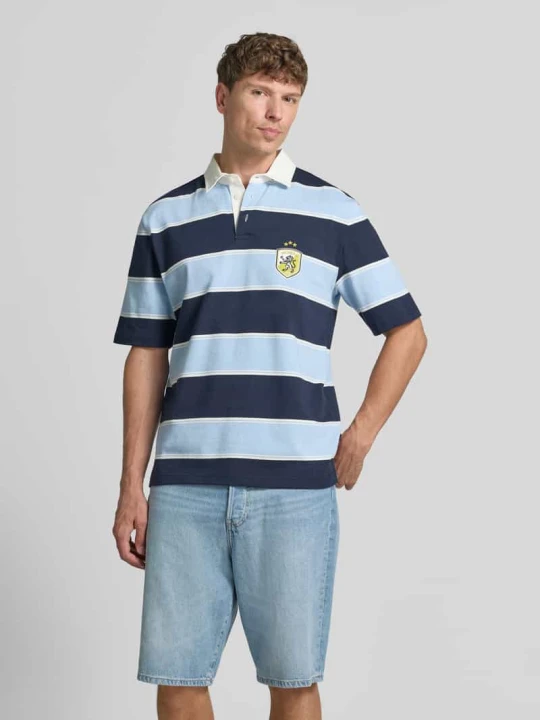 Zdjęcie produktu koszulka polo o kroju regular fit z wyhaftowanym logo MCNEAL Ciemnoniebieski
