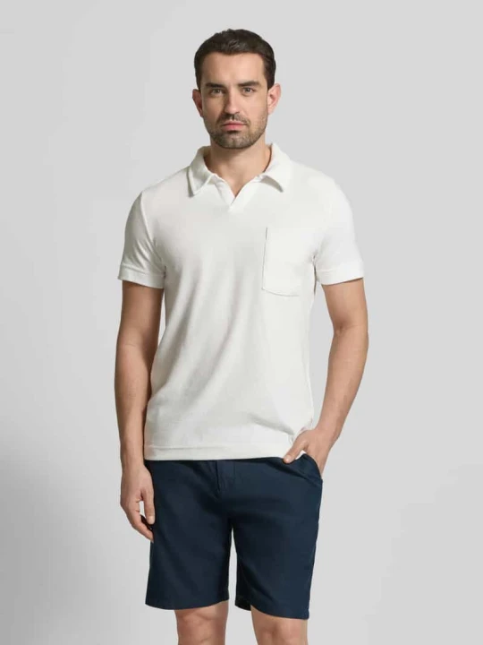Zdjęcie produktu koszulka polo o kroju relaxed fit z dekoltem w serek lindbergh Złamany biały