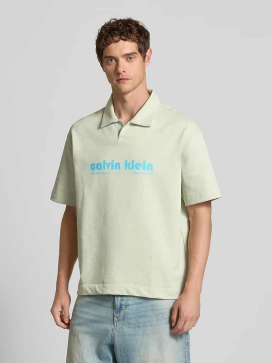 Zdjęcie produktu Koszulka polo o kroju relaxed fit z nadrukiem z logo Calvin Klein Jeans Miętowy