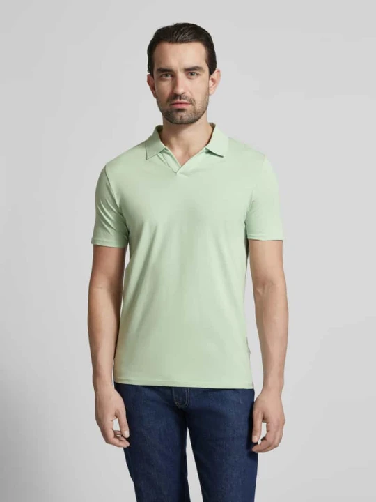 Zdjęcie produktu Koszulka polo o kroju slim fit z dekoltem w serek lindbergh Jasnozielony