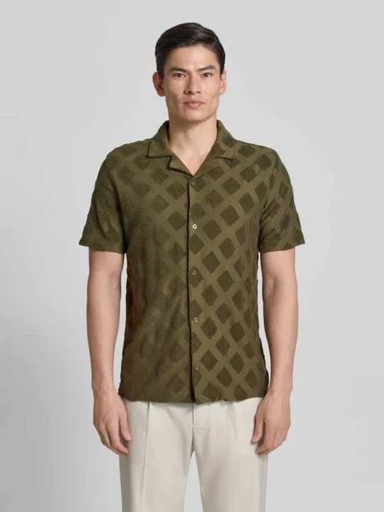 Zdjęcie produktu Koszulka polo o kroju slim fit z fakturowanym wzorem FYNCH-HATTON Oliwkowy