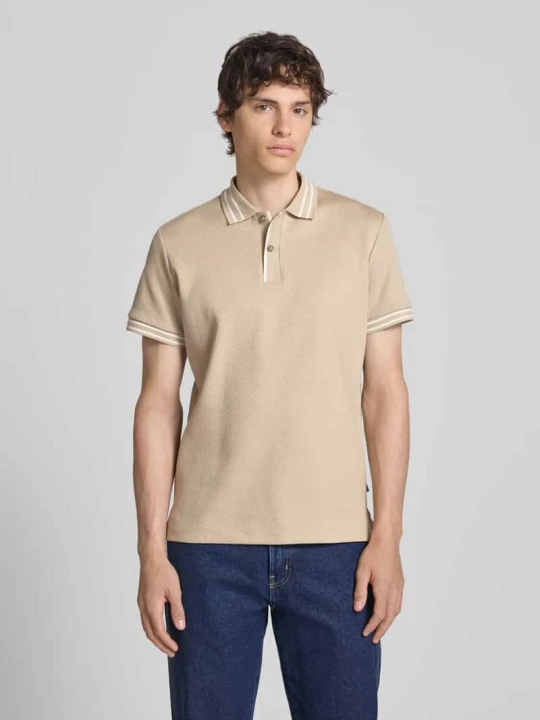 Zdjęcie produktu Koszulka polo o kroju slim fit z fakturowanym wzorem model 'FABLE' Blend Beżowy