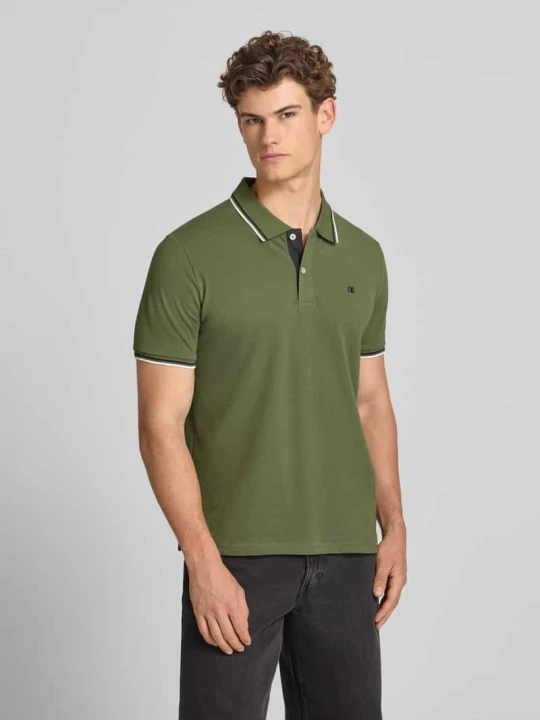 Zdjęcie produktu Koszulka polo o kroju slim fit z naszywanym logo Champion Oliwkowy