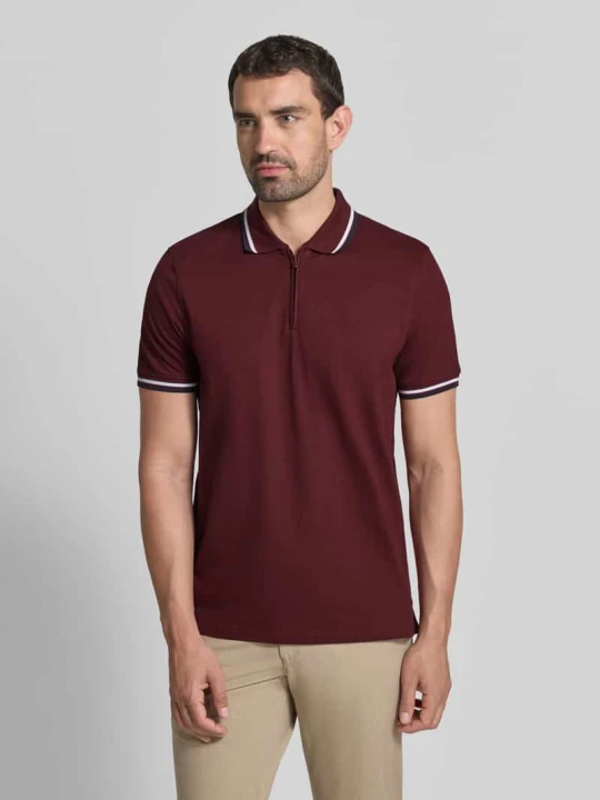 Zdjęcie produktu koszulka polo o kroju slim fit z paskami w kontrastowym kolorze i zamkiem błyskawicznym MCNEAL
