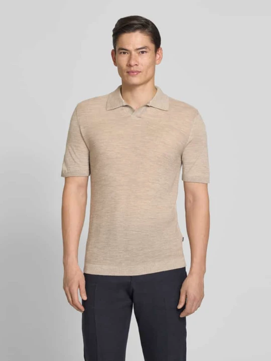 Zdjęcie produktu Koszulka polo o kroju slim fit z żywej wełny z fakturowanym wzorem Maerz Muenchen Beżowy