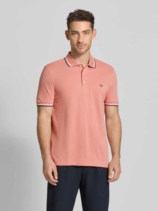 Zdjęcie produktu Koszulka polo w kroju regular fit z kontrastowymi paskami Christian Berg Łososiowy