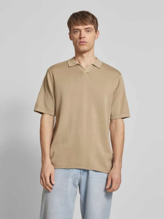 Zdjęcie produktu Koszulka polo z dekoltem w serek model ‘ELEO’ Jack&Jones Beżowy