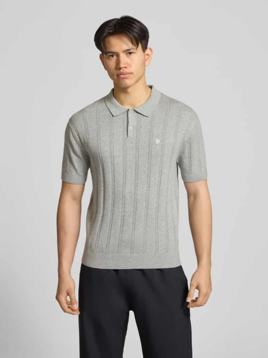 Zdjęcie produktu Koszulka polo z dzianiny o kroju slim fit z wyhaftowanym logo REVIEW Jasnoszary melanż