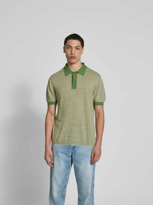 Zdjęcie produktu Koszulka polo z krótką listwą guzikową Closed Khaki