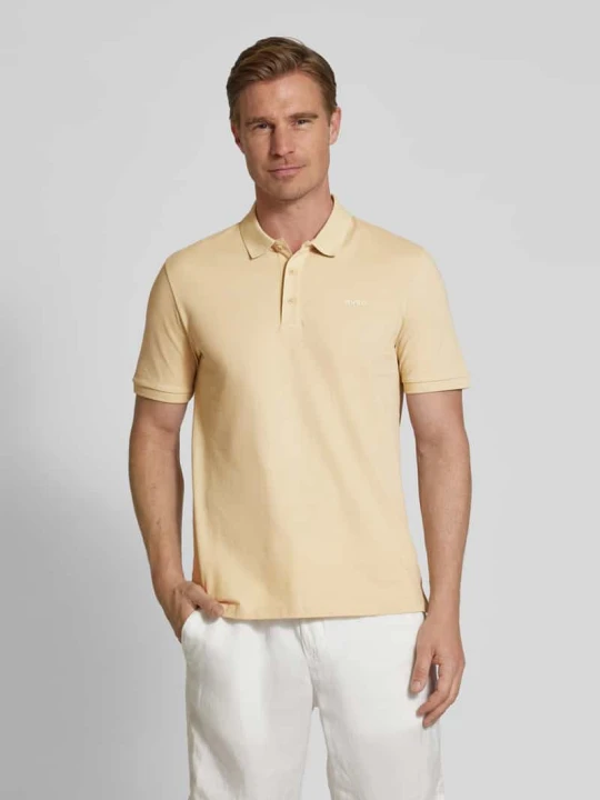 Zdjęcie produktu Koszulka polo z nadrukiem z logo model ‘Donos’ Hugo Beżowy
