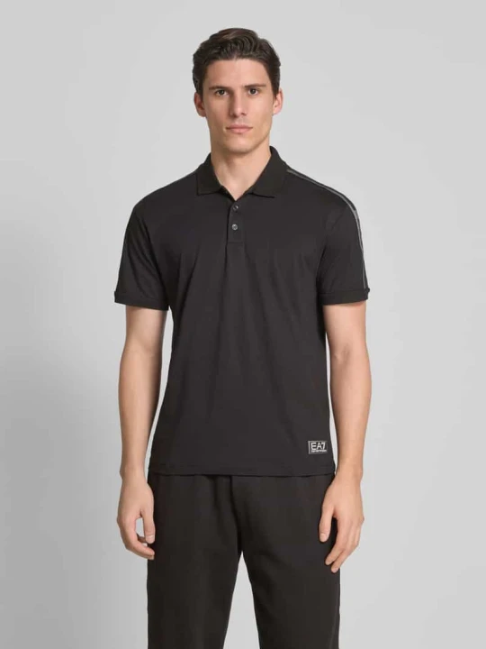 Zdjęcie produktu Koszulka polo z naszywką z logo EA7 Emporio Armani Czarny