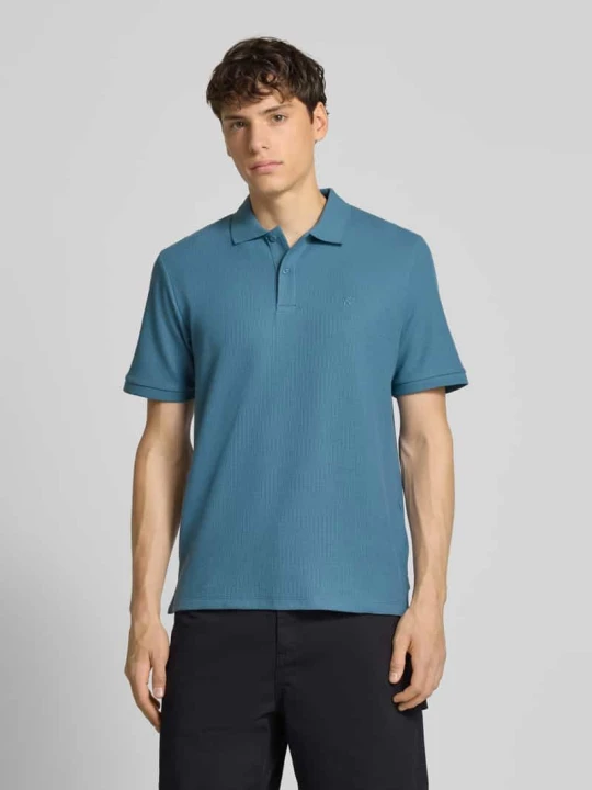 Zdjęcie produktu Koszulka polo z wyhaftowanym logo model ‘AUSTIN’ Jack&Jones Oceaniczny