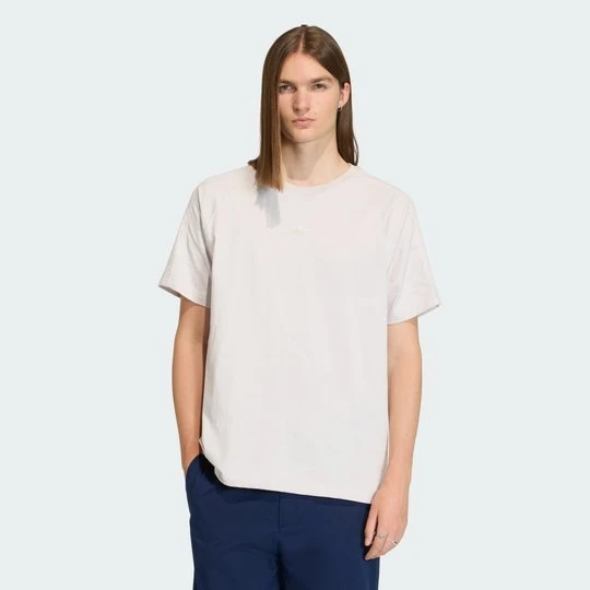 Zdjęcie produktu Koszulka Premium Essentials Adidas Chalk Pearl