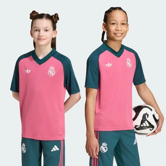 Zdjęcie produktu Koszulka przedmeczowa dla dzieci Real Madryt 26 / 27 Adidas