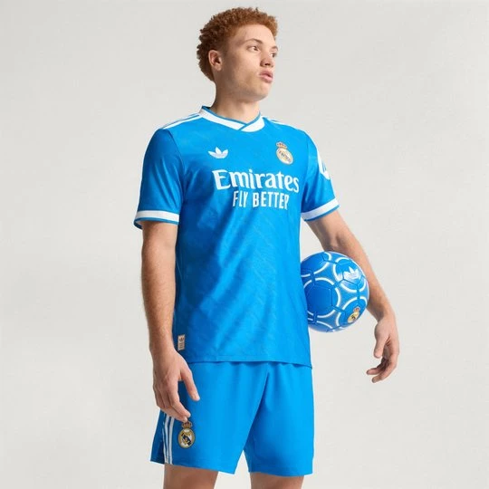 Zdjęcie produktu Koszulka Real Madryt 25/26 z trzeciego zestawu Authentic Adidas Blue Bird